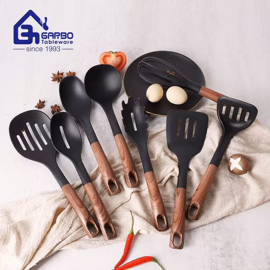 Novo item para conjunto de talheres PLA de aço inoxidável, plástico, madeira, colher, garfo, faca, guardanapo, alimentação automática, fluxo, máquina de embalagem